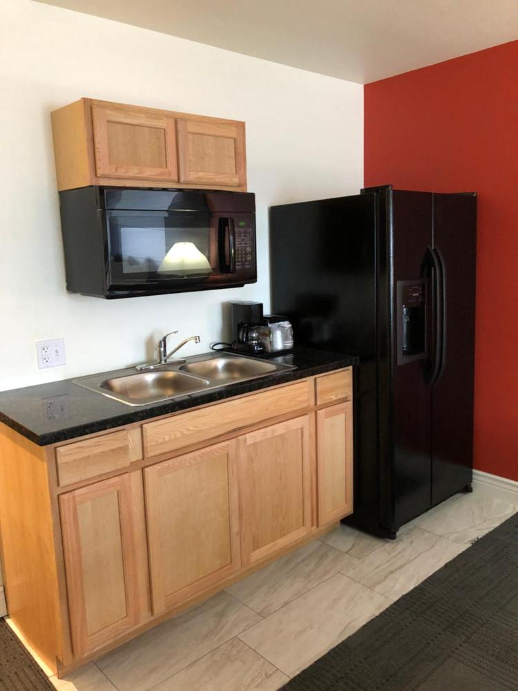 Deluxe King Suite interior